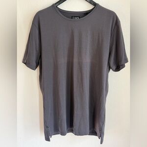 CUTS Split-Hem Shirt Mens Size XL Short Sleeve Crewneck Casual